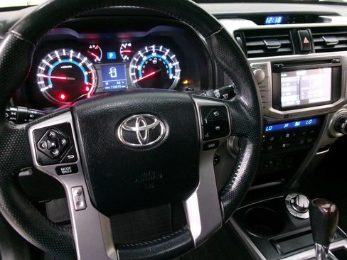 Used 2016 Toyota 4Runner Limited image 38