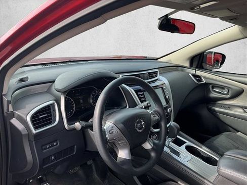 Used 2018 Nissan Murano S AWD/4WD image 11