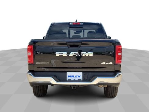Used 2025 RAM 1500 Big Horn AWD/4WD image 7