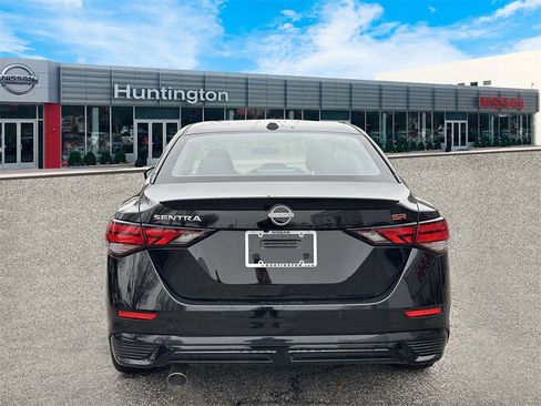 Certified 2025 Nissan Sentra SR image 7