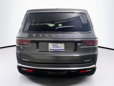Used 2022 Jeep Wagoneer Series II AWD/4WD image 6