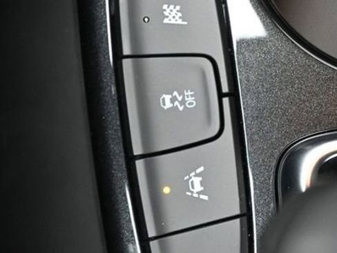 New 2026 Chevrolet TrailBlazer RS w/ Convenience Package FWD image 34