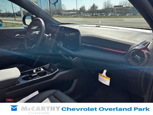 New 2026 Chevrolet Equinox RS FWD image 24