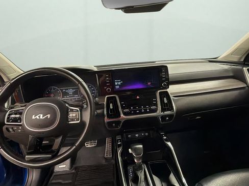 Used 2022 Kia Sorento EX AWD/4WD image 10