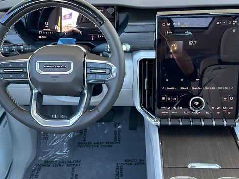 New 2026 GMC Acadia Denali w/ Super Cruise Package FWD image 11