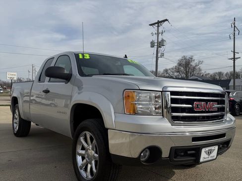 Used 2013 GMC Sierra 1500 SLE w/ Power Tech Package image 2