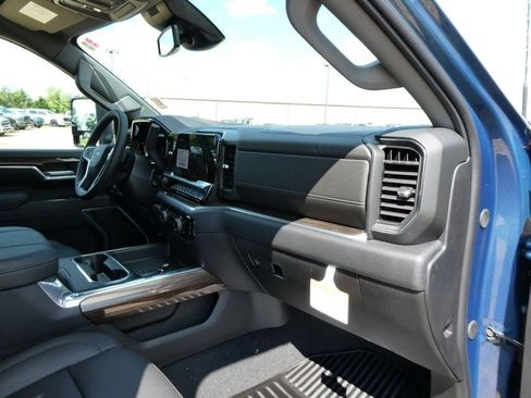 New 2026 Chevrolet Silverado 2500 LT w/ Trail Boss Package AWD/4WD image 11