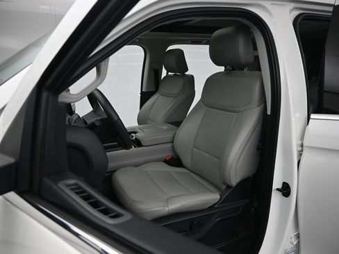 Certified 2025 Ford Expedition Max Active RWD image 9