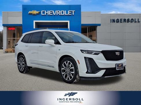 Used 2021 Cadillac XT6 Sport image 1