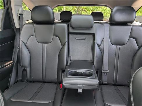 Used 2021 Kia Sorento S w/ Panoramic Sunroof Package AWD/4WD image 18