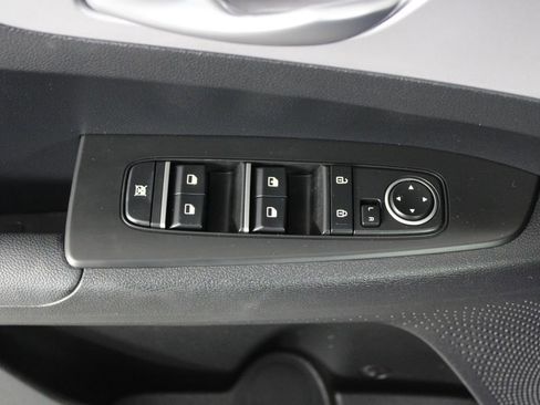 Used 2023 Kia Forte LXS w/ LXS Technology Package image 21