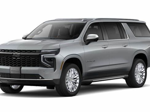 New 2025 Chevrolet Suburban Premier w/ Sun And Tow Package image 27