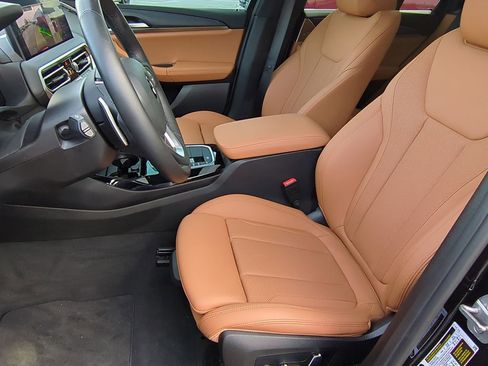 Used 2024 BMW X3 sDrive30i w/ Premium Package image 20