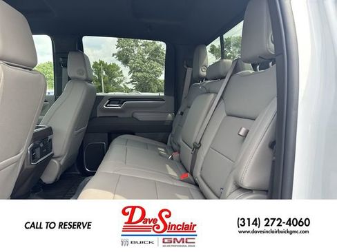 New 2026 GMC Sierra 2500 SLT w/ SLT Premium Package AWD/4WD image 22