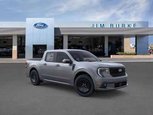 New 2025 Ford Maverick Lobo image 7