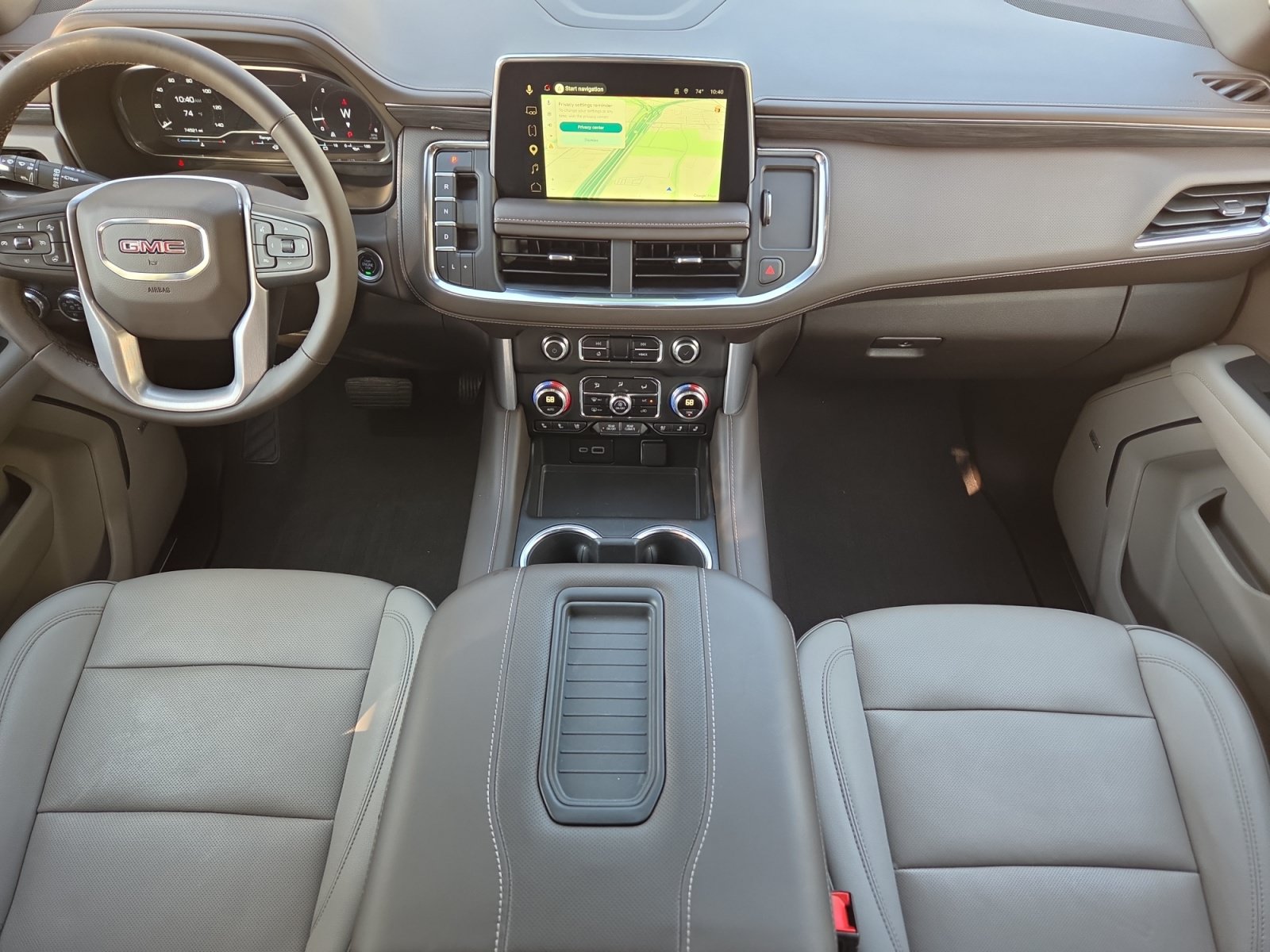 Used 2023 GMC Yukon SLT w/ SLT Premium Package RWD image 20