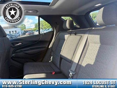 Used 2023 Chevrolet Equinox LT FWD image 14