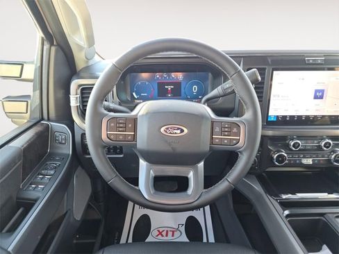 New 2026 Ford F350 Lariat w/ FX4 Off-Road Package image 13