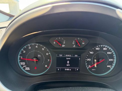 Used 2024 Chevrolet Malibu LT FWD image 17