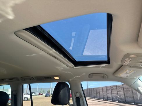 Used 2021 INFINITI QX80 Luxe RWD image 29