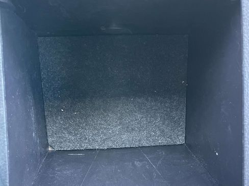 Used 2016 Toyota Tacoma TRD Sport w/ Premium & Technology Package image 28