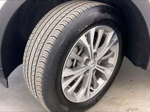 Certified 2023 Buick Envision Preferred FWD image 33