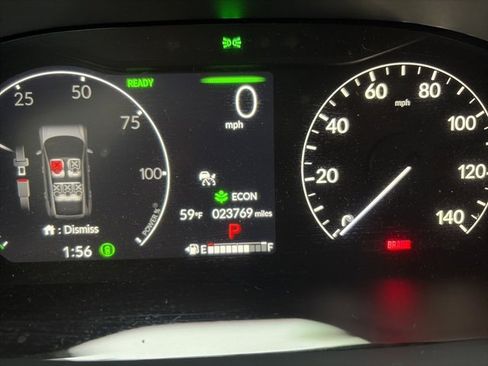 Used 2024 Honda CR-V Sport Touring image 3