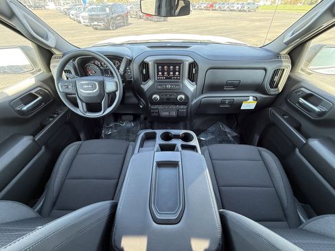 New 2026 GMC Sierra 1500 Pro w/ Graphite Edition image 18