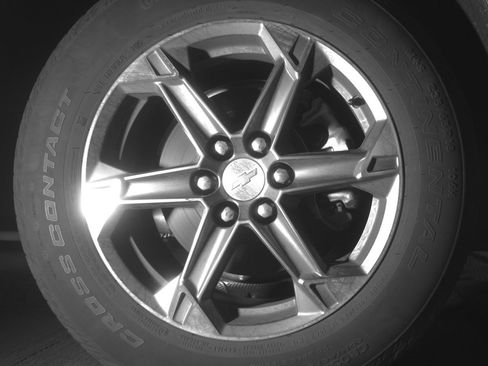 Used 2025 Chevrolet Blazer LT FWD image 13