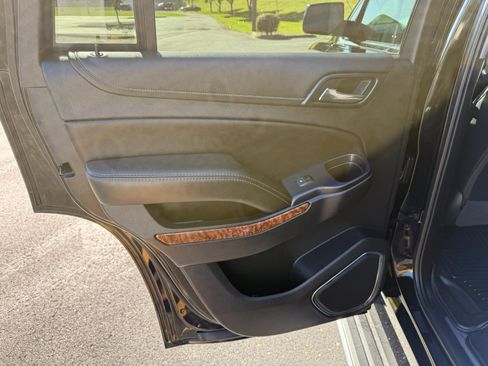 Used 2017 Chevrolet Tahoe Premier image 13