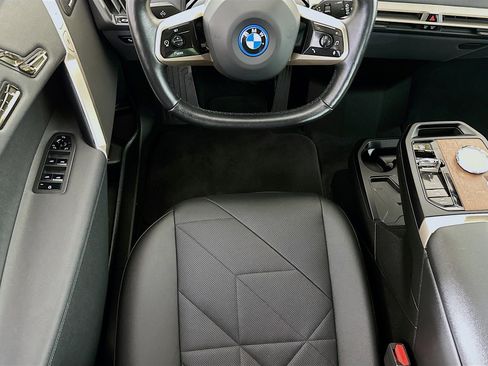 Used 2023 BMW iX xDrive50 w/ Premium Package image 21