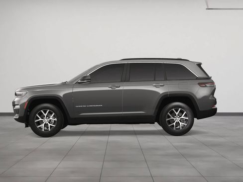 New 2025 Jeep Grand Cherokee Limited image 2