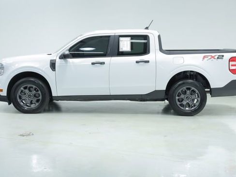 Used 2022 Ford Maverick XLT image 4