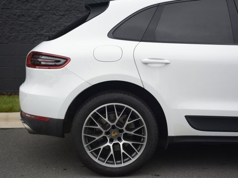 Used 2018 Porsche Macan S AWD/4WD image 39