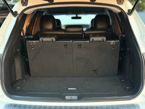 Used 2017 Nissan Pathfinder SL w/ SL Tech Package FWD image 29