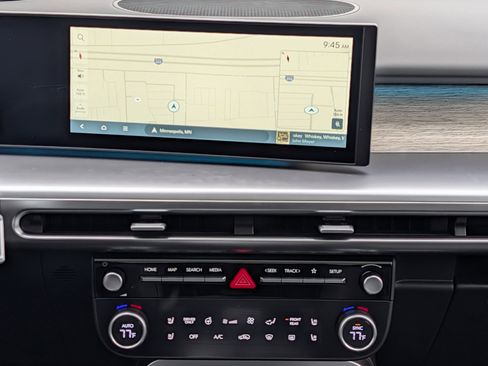 New 2026 Hyundai Ioniq 9 Limited image 12