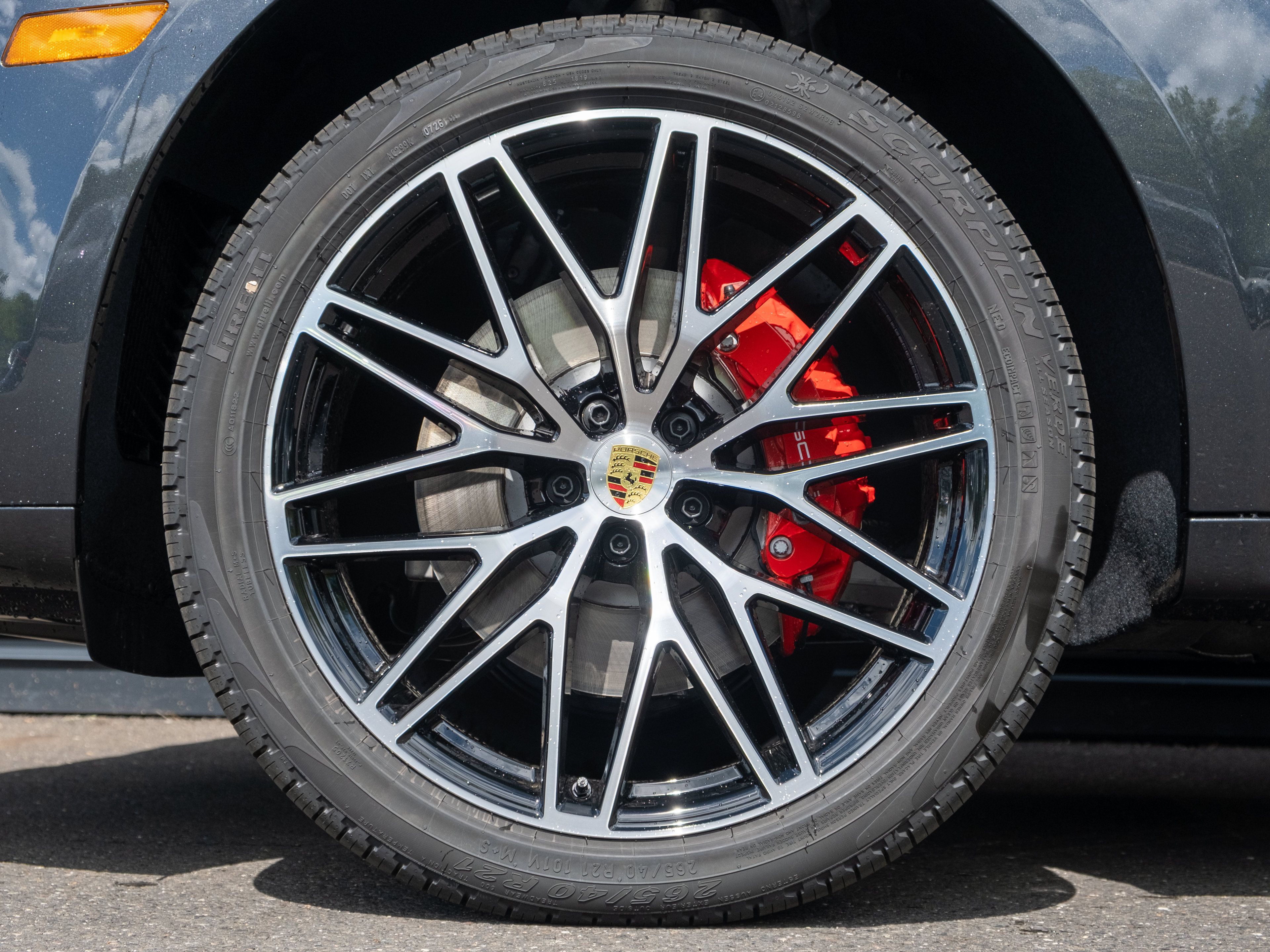 New 2026 Porsche Macan S AWD/4WD image 12