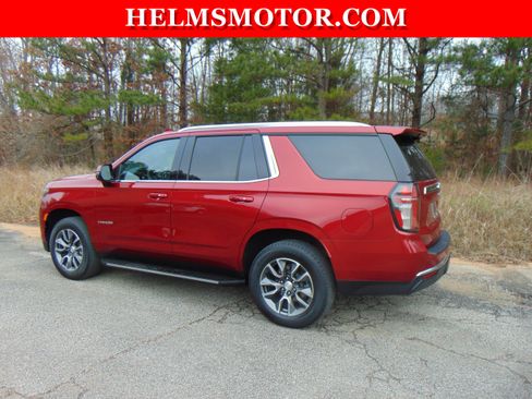 Used 2021 Chevrolet Tahoe LT w/ LT Signature Package image 7