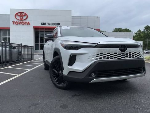 Used 2026 Toyota Corolla Cross AWD Hybrid w/ Convenience Package image 2