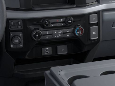 New 2026 Ford F250 XLT AWD/4WD image 28