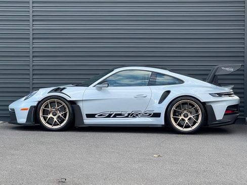 Certified 2025 Porsche 911 GT3 RS RWD image 2