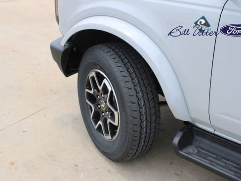 New 2026 Ford Bronco Outer Banks AWD/4WD image 5