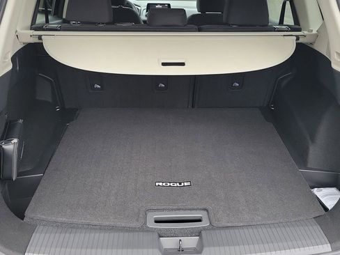 New 2026 Nissan Rogue S image 14