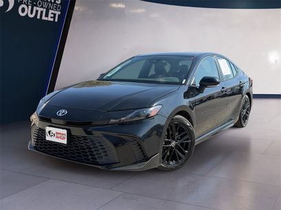Used 2025 Toyota Camry SE