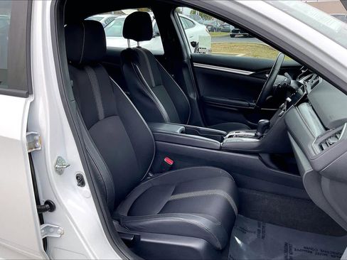 Used 2020 Honda Civic Sport image 10