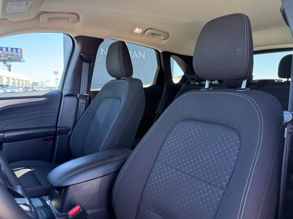Used 2024 Ford Escape Active AWD/4WD image 17