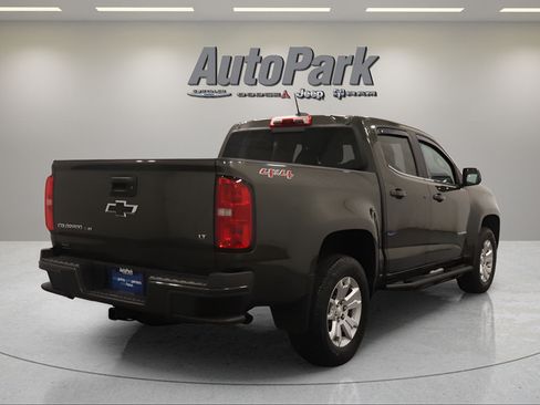 Used 2018 Chevrolet Colorado LT w/ LT Convenience Package AWD/4WD image 6