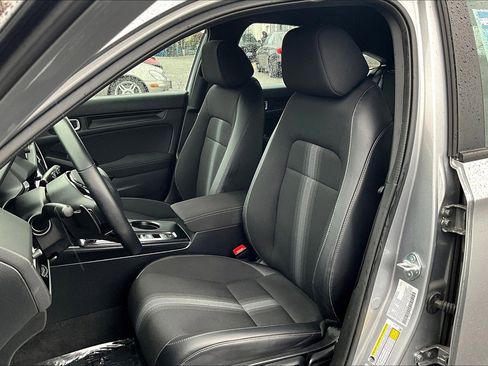 Used 2023 Honda Civic Sport image 25