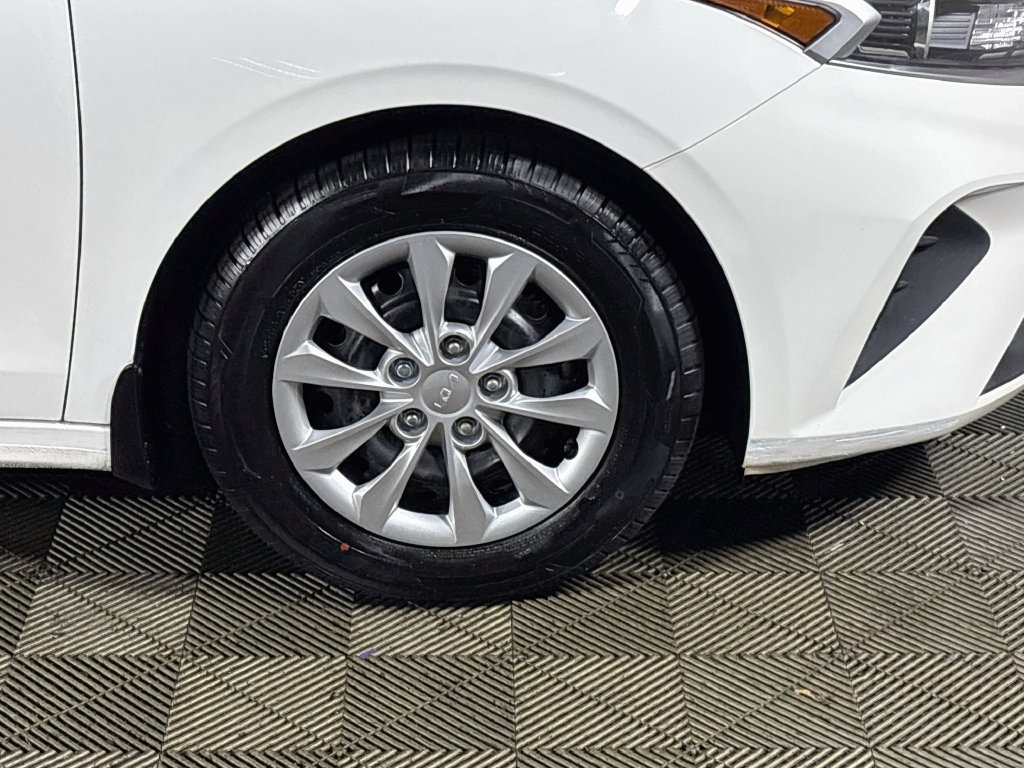 Used 2024 Kia Forte LX FWD image 22