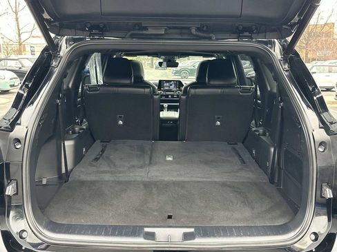 Used 2022 Toyota Highlander XSE image 26